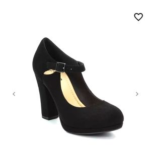 Y-not Black Suede Heels 8M Ariel Pumps. Classy, dressy and comfortable